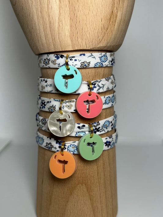 Pulsera cinta flores azules