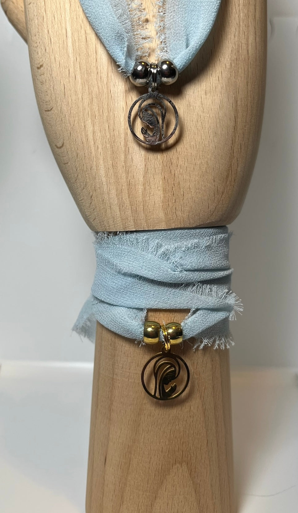 Pulsera/Choker azul cielo