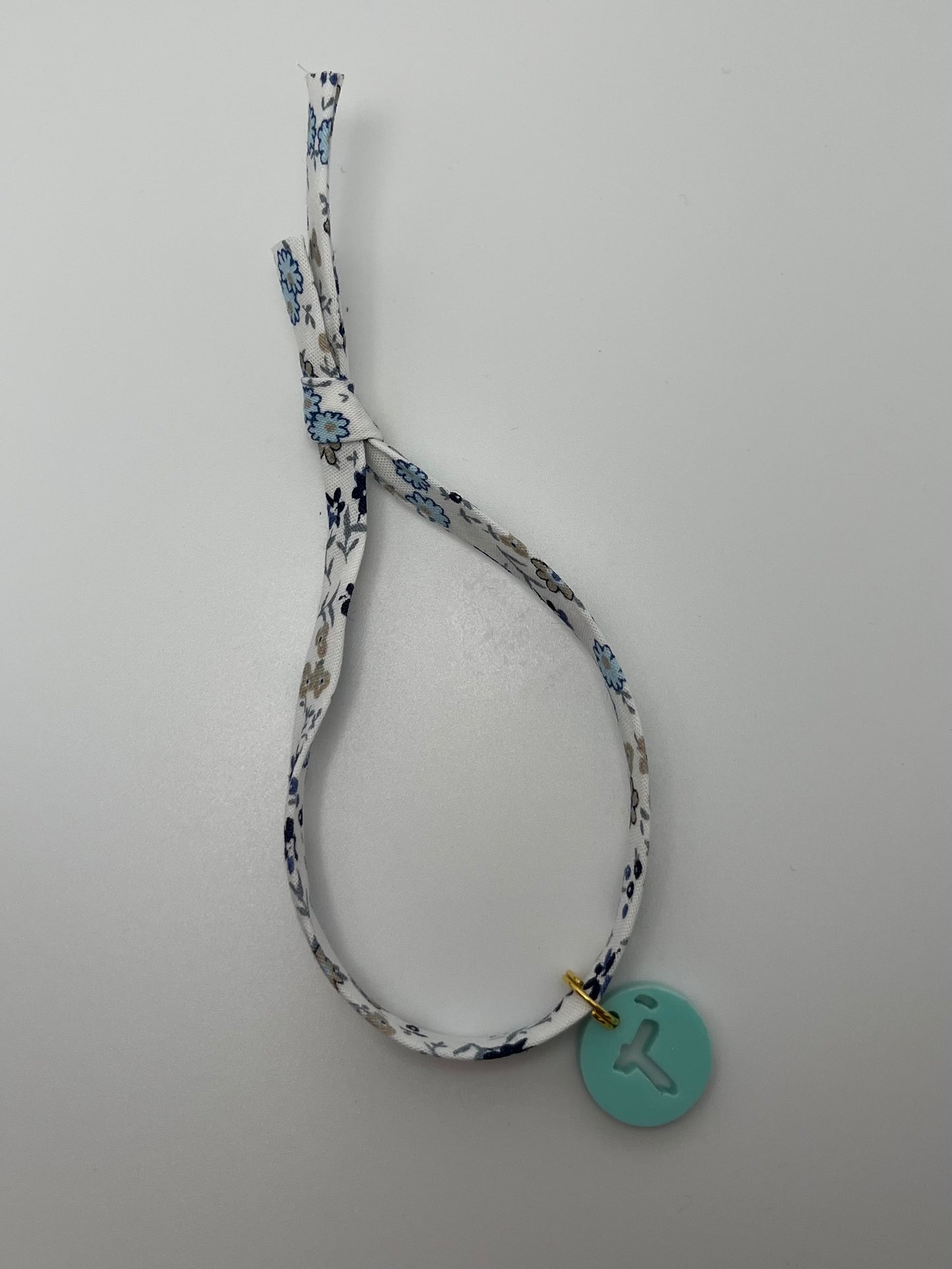 Pulsera cinta flores azules