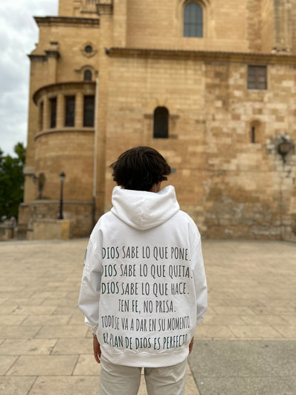 JUBILEO IS COMING HOODIE